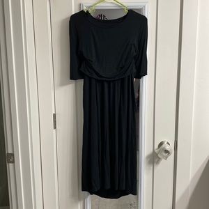 Nursing dress from Undercover momma. Black. Size Large. Midi length.